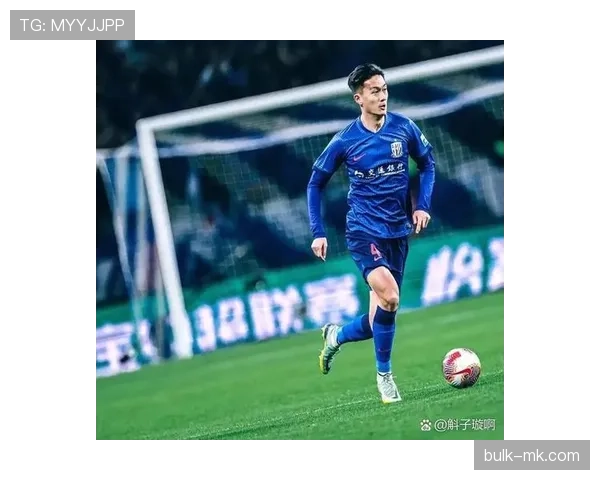 奥布拉克精准指挥防线稳固，球队防守表现引关注