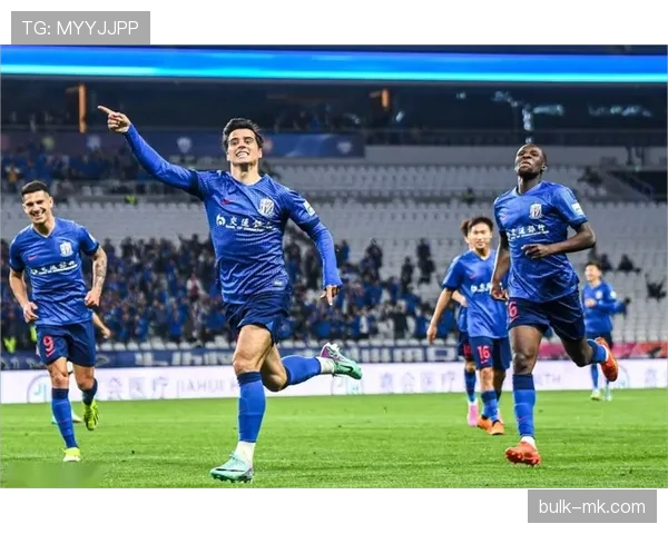 特谢拉展现精湛技术,助上海申花近期表现亮眼 特谢拉展现精湛技术,助上海申花近期表现亮眼