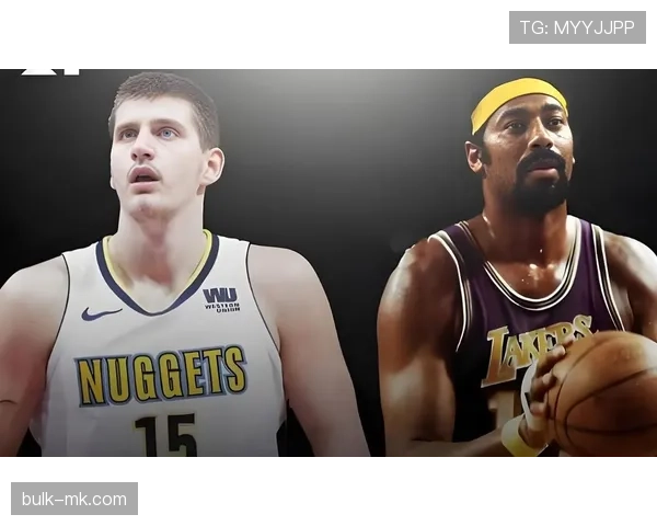 生涯场均30+分22+板，张伯伦背身单打胜约基奇